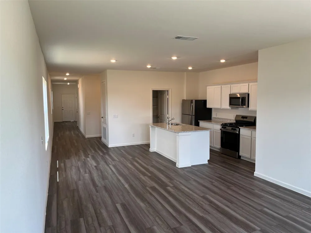 5650 Shelford Birch Street Cut And Shoot, TX 77303