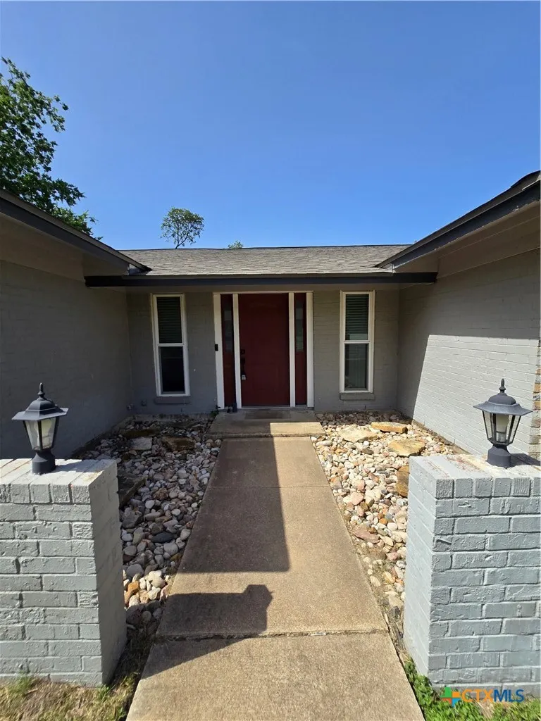 205 E Cherokee Drive Harker Heights, TX 76548