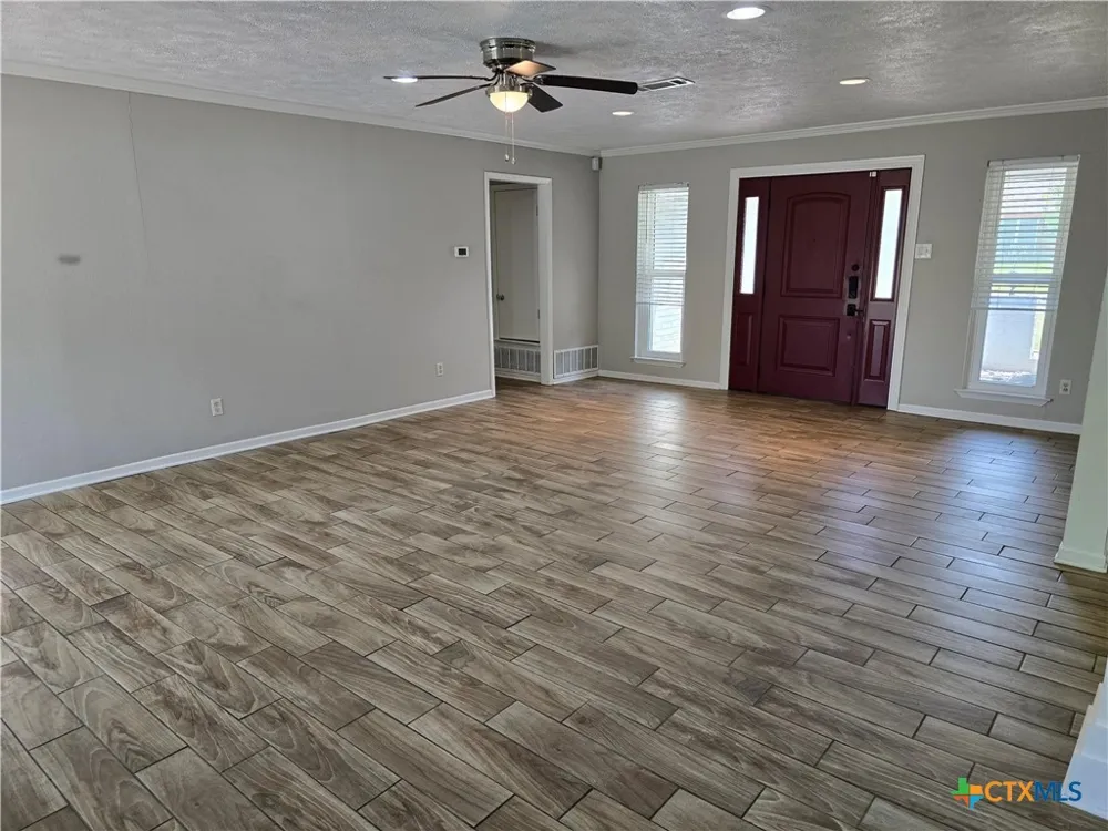 205 E Cherokee Drive Harker Heights, TX 76548