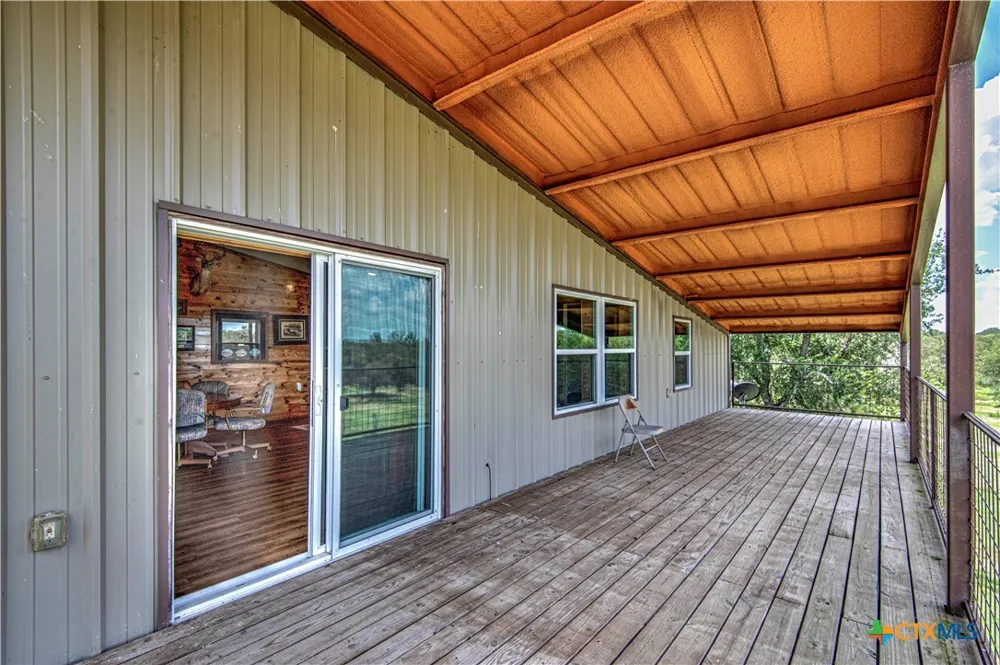 2162 County Road 304 Rockdale, TX 76567