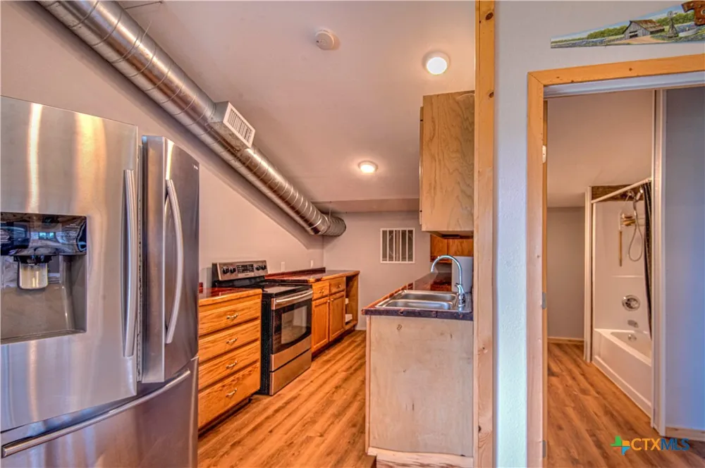 2162 County Road 304 Rockdale, TX 76567