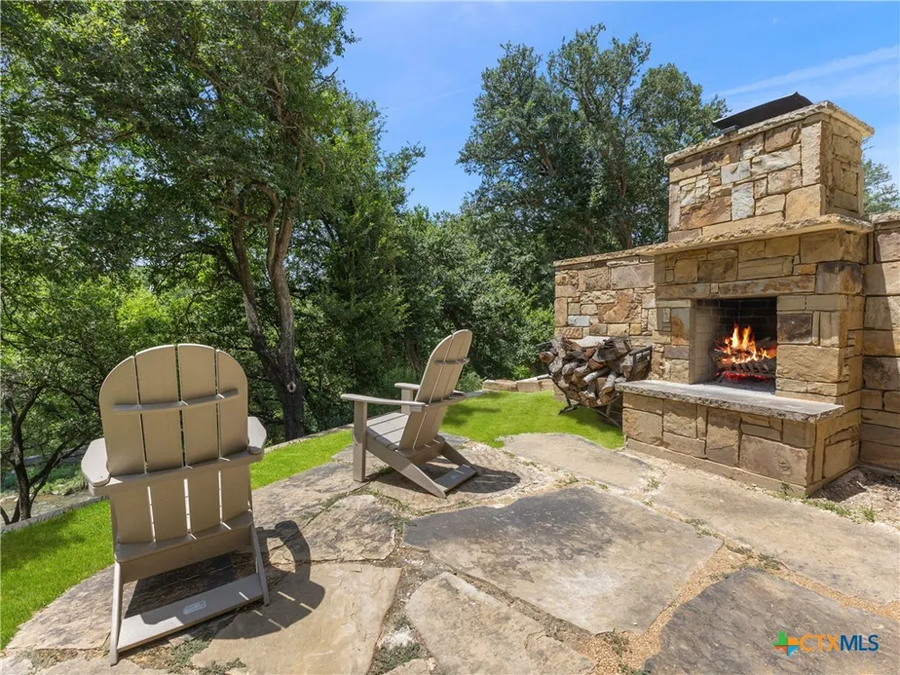 1033 Gruene Road New Braunfels, TX 78130