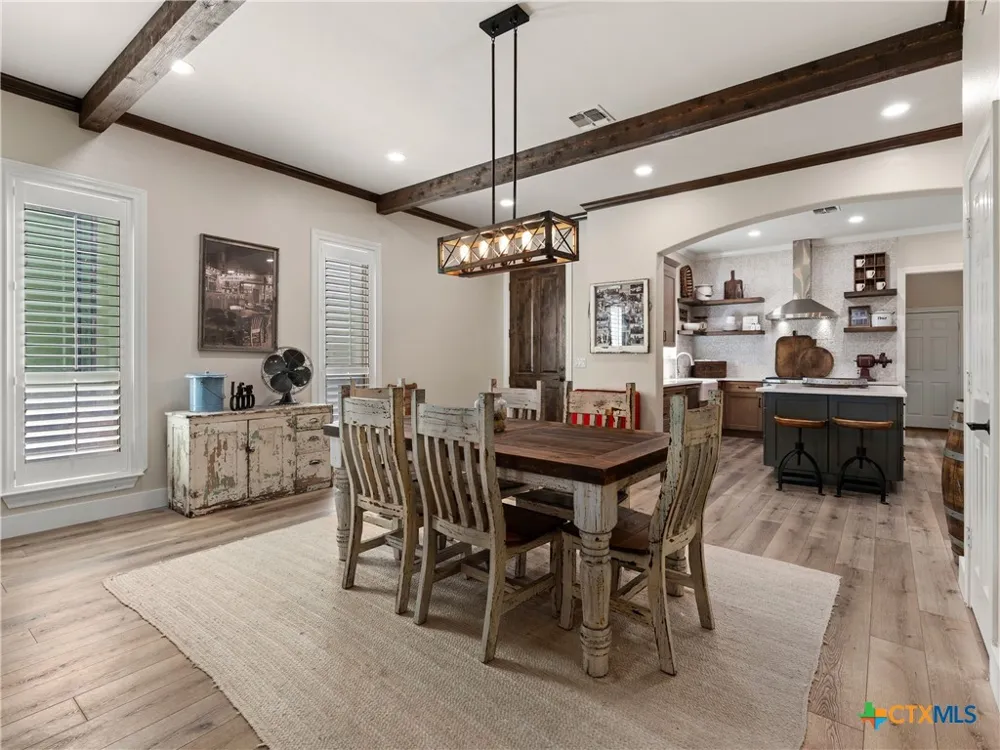 1033 Gruene Road New Braunfels, TX 78130