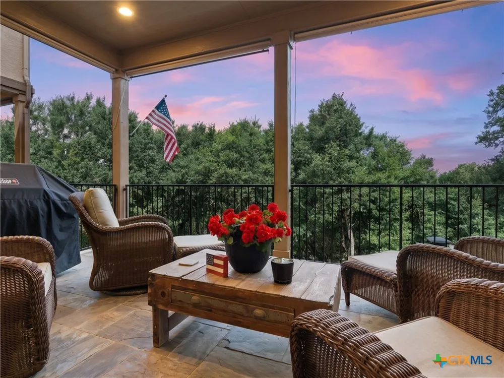 1033 Gruene Road New Braunfels, TX 78130