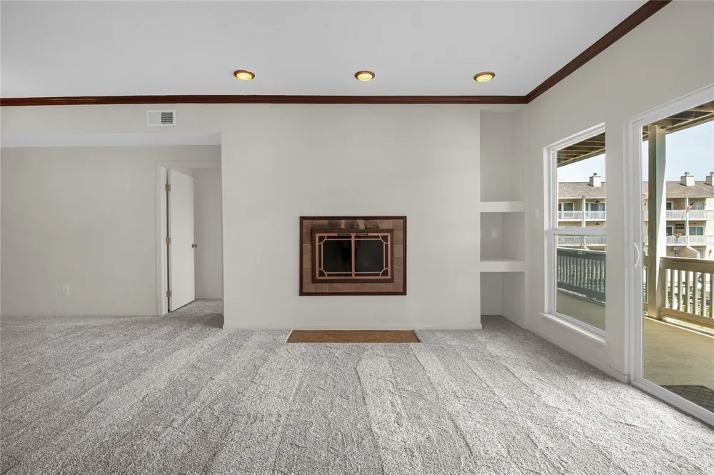 4747 Nasa Parkway #206 Seabrook, TX 77586
