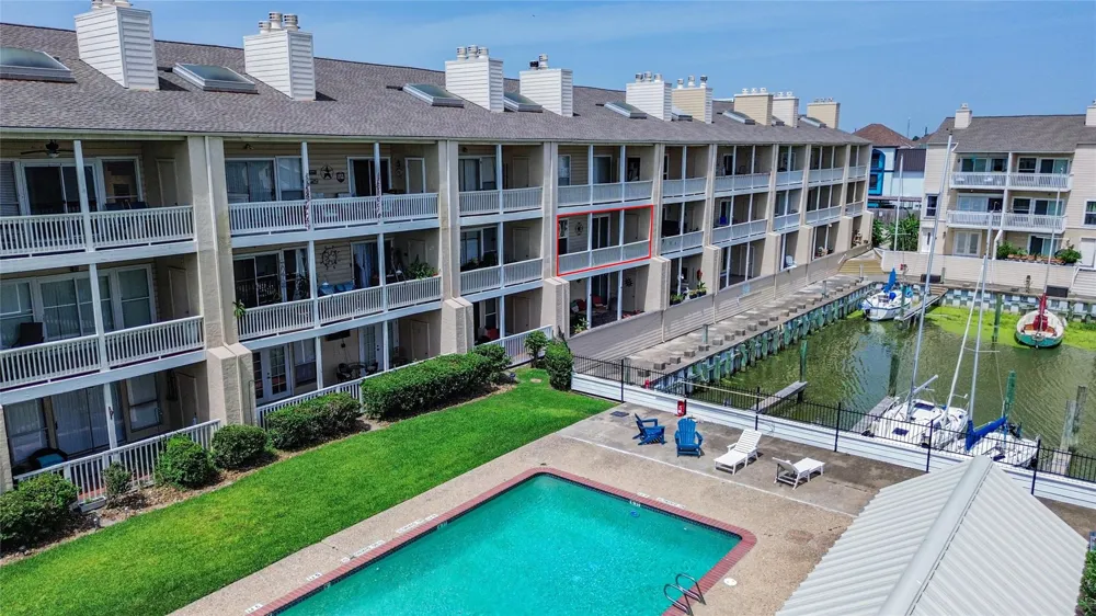 4747 Nasa Parkway #206 Seabrook, TX 77586