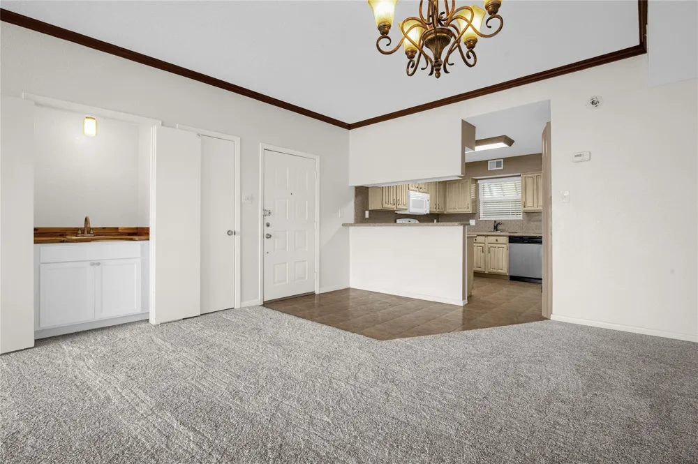 4747 Nasa Parkway #206 Seabrook, TX 77586