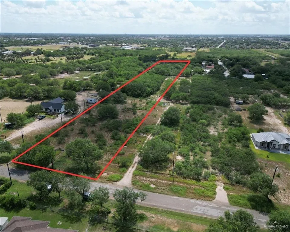 1915 Tordillo Road Palmview, TX 78572