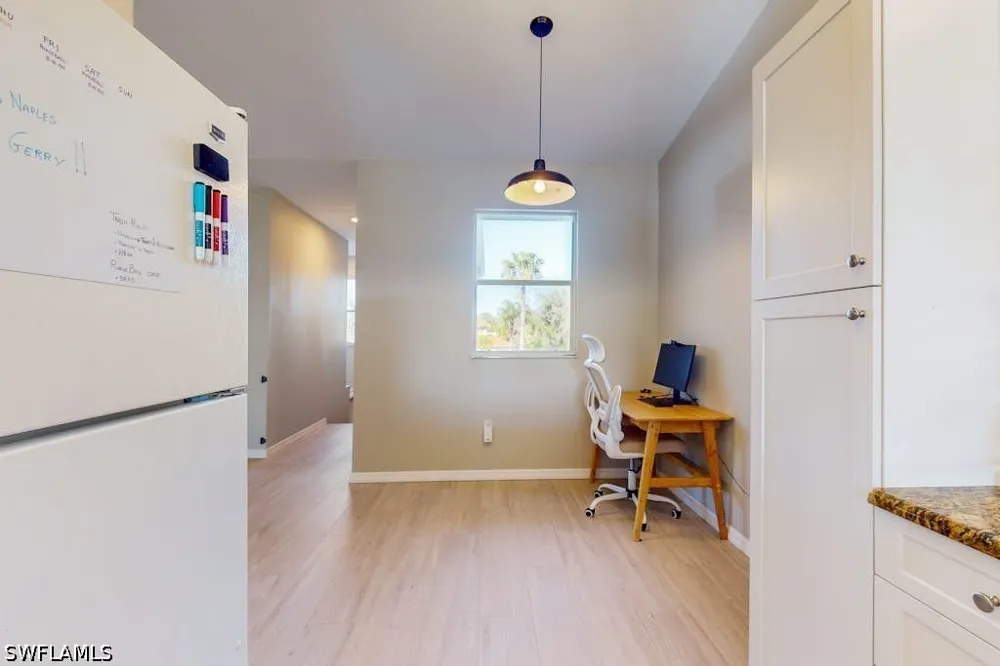 Robin Hood Circle #202 Naples, FL 34104