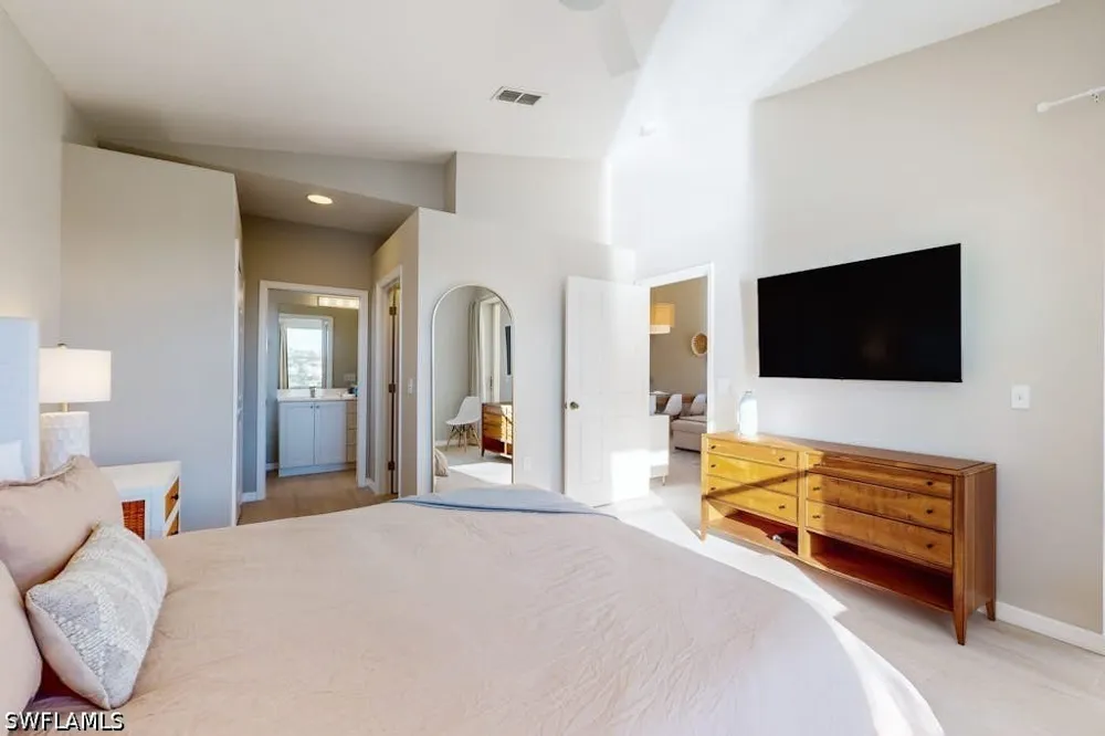 Robin Hood Circle #202 Naples, FL 34104