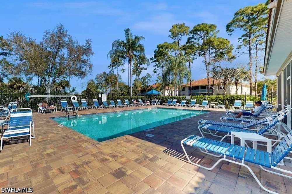 Robin Hood Circle #202 Naples, FL 34104