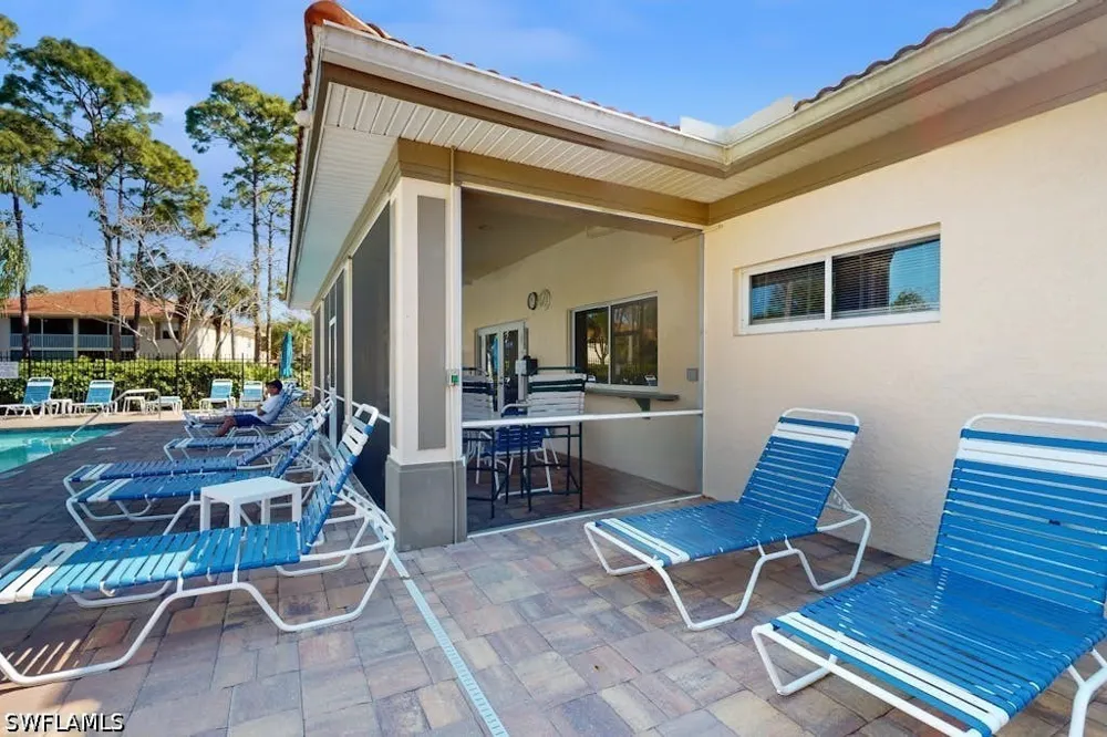 Robin Hood Circle #202 Naples, FL 34104