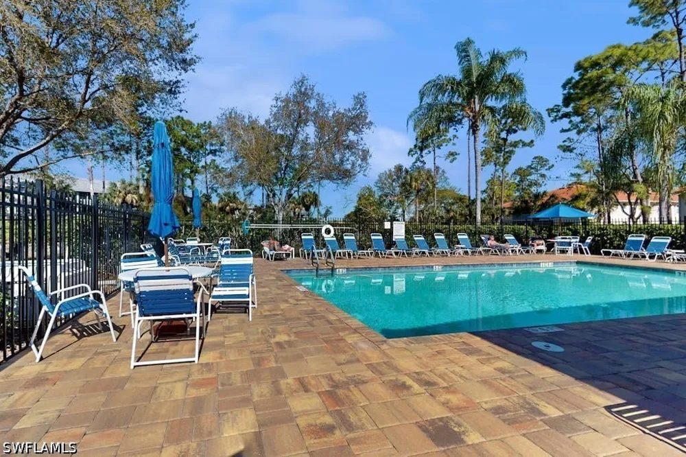 Robin Hood Circle #202 Naples, FL 34104