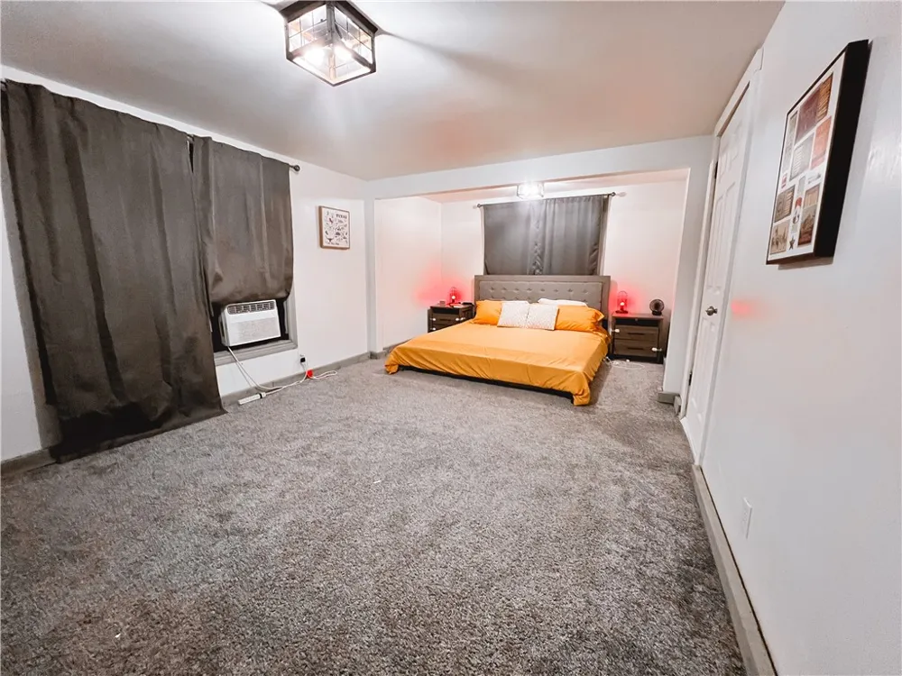 319 W Main Street Bishop, TX 78343