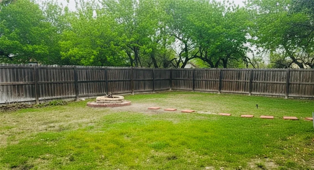 319 W Main Street Bishop, TX 78343