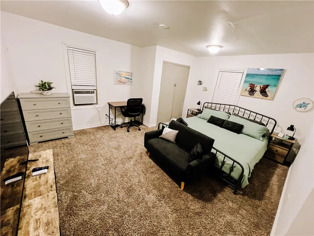 319 W Main Street Bishop, TX 78343