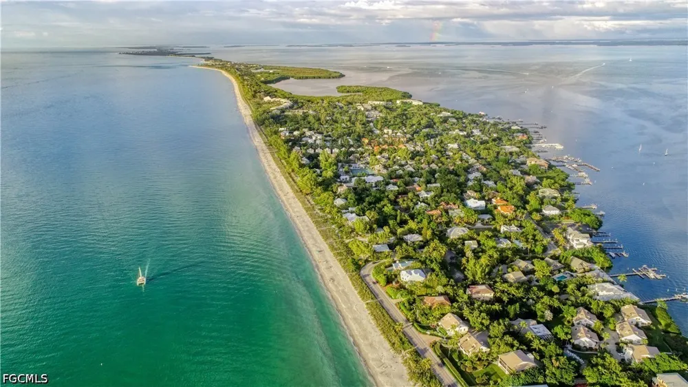 Captiva Drive #3B Captiva, FL 33924