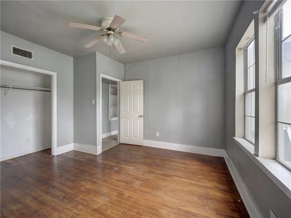 1106 E Huisache Avenue Kingsville, TX 78363