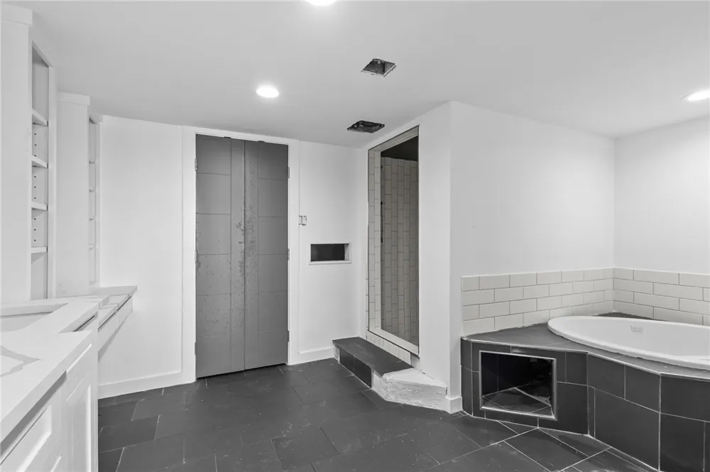4270 Ocean Drive #2 Corpus Christi, TX 78411