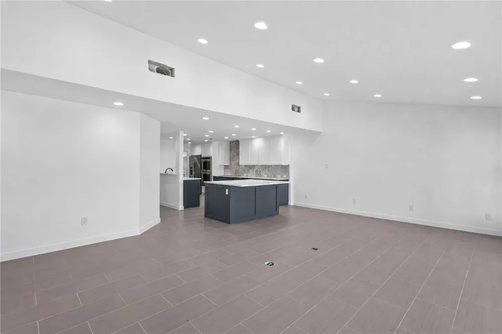 4270 Ocean Drive #2 Corpus Christi, TX 78411
