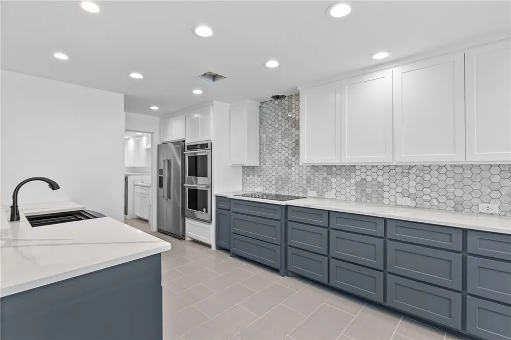 4270 Ocean Drive #2 Corpus Christi, TX 78411
