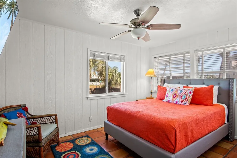 700 E Avenue G Port Aransas, TX 78373