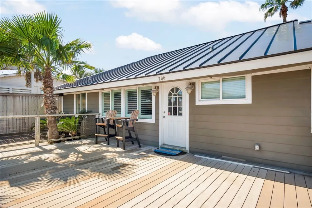 700 E Avenue G Port Aransas, TX 78373
