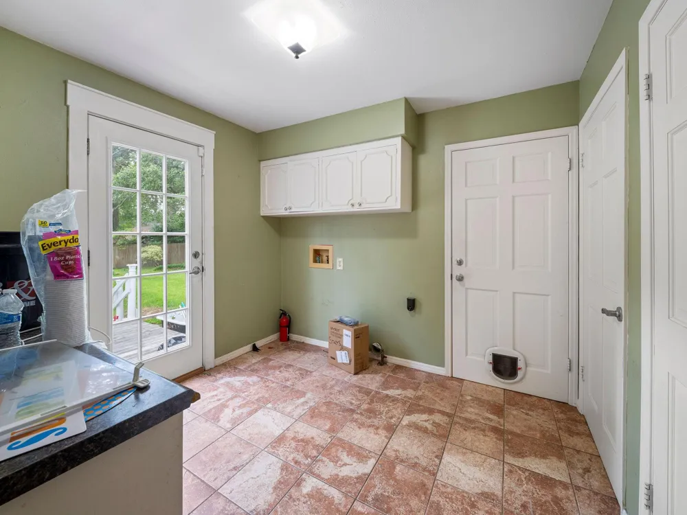 709 Pinetree Lane Lufkin, TX 75904