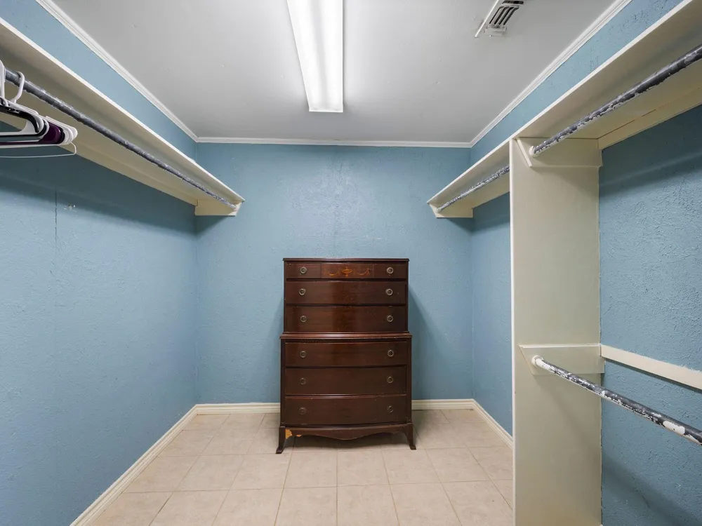709 Pinetree Lane Lufkin, TX 75904