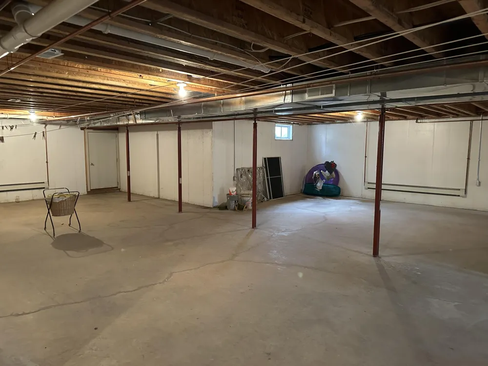 970 Dean Rd Quincy, MI 49082