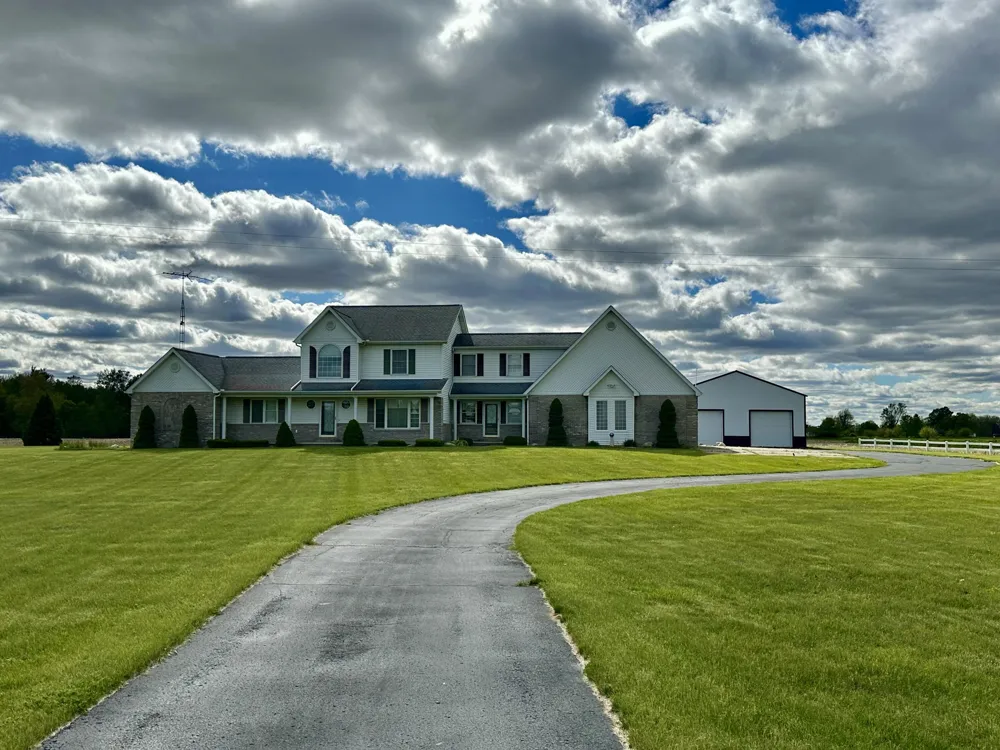 970 Dean Rd Quincy, MI 49082