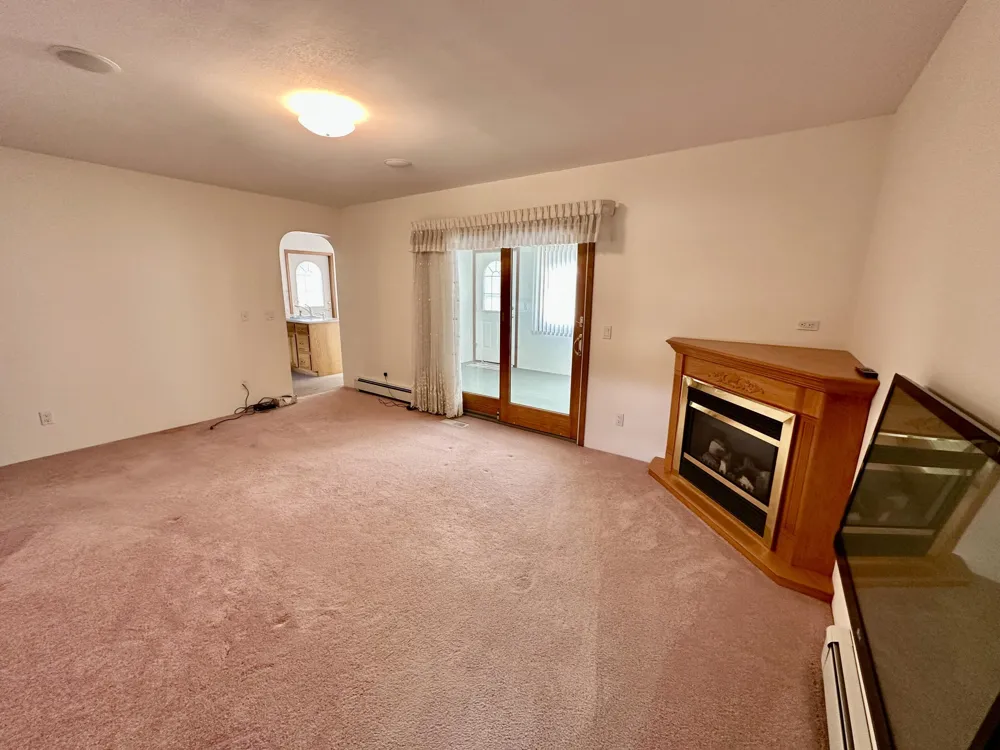 970 Dean Rd Quincy, MI 49082