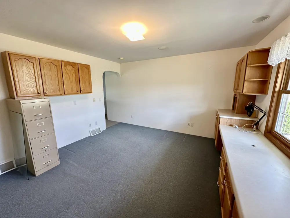 970 Dean Rd Quincy, MI 49082