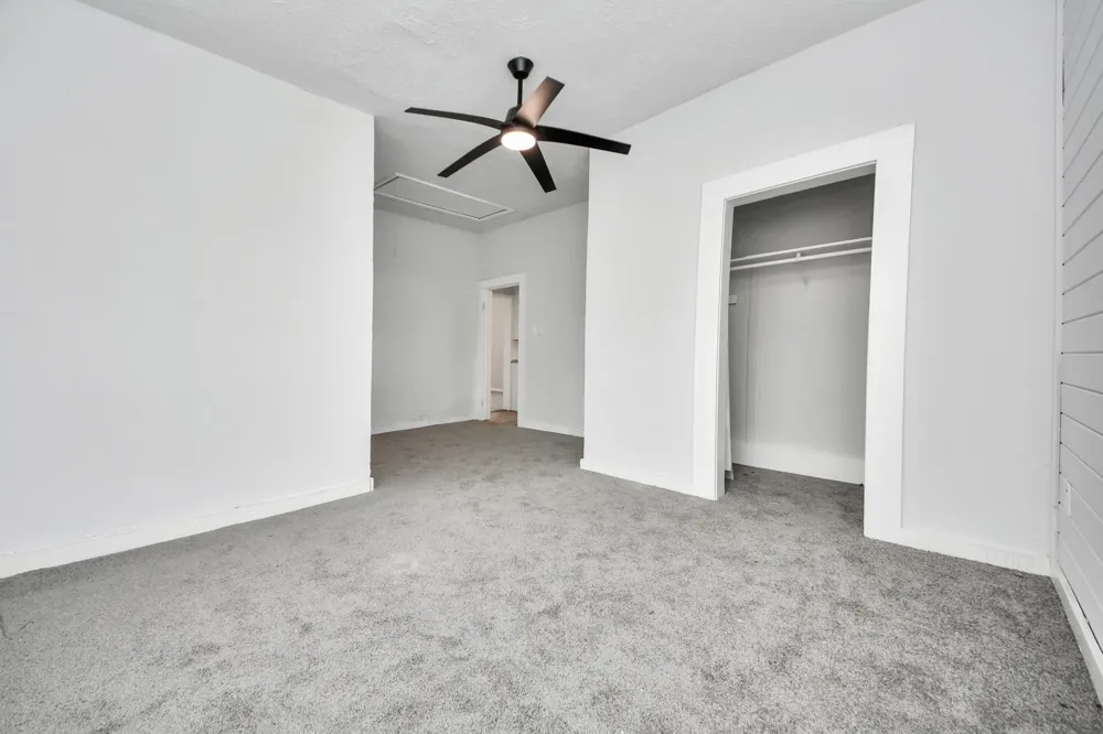 114 Holmes Street La Porte, TX 77571