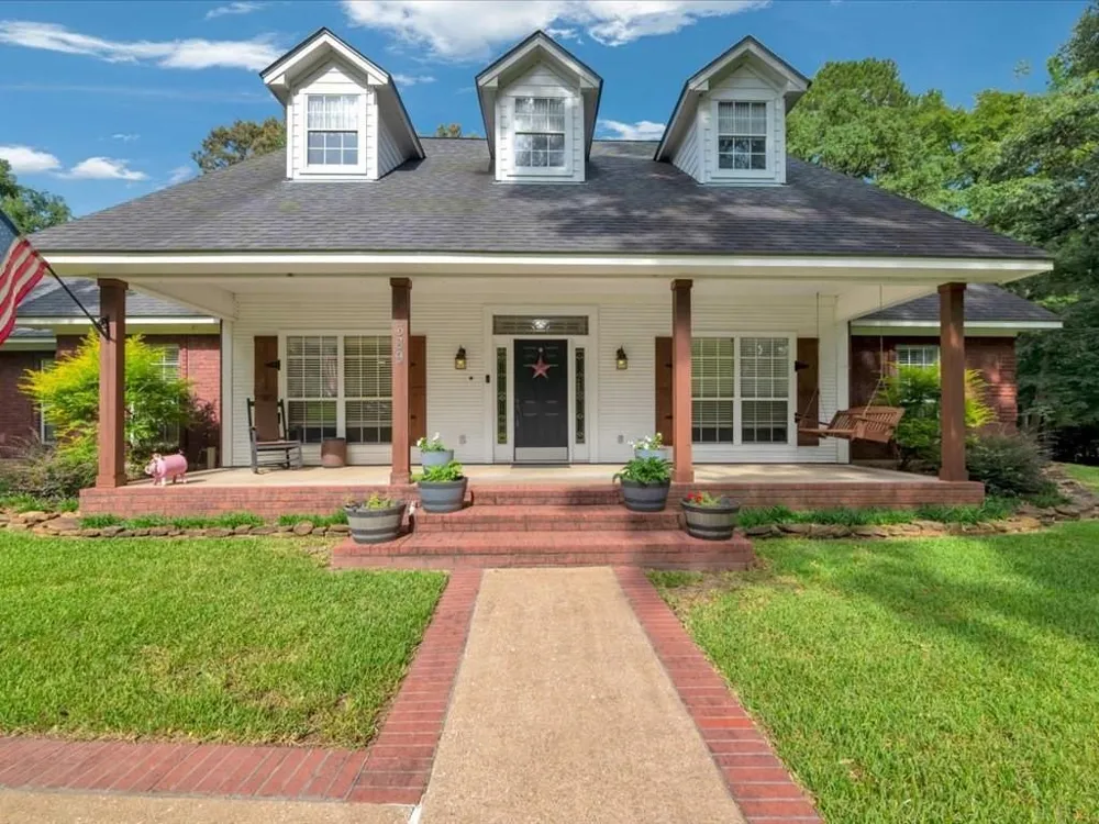 689 Cr 771 Nacogdoches, TX 75964