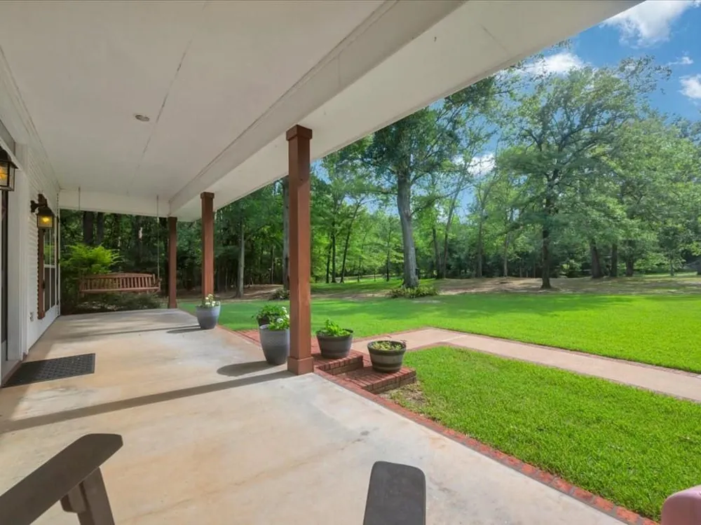 689 Cr 771 Nacogdoches, TX 75964