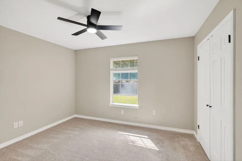 2925 Mirrormere Circle Bryan, TX 77807