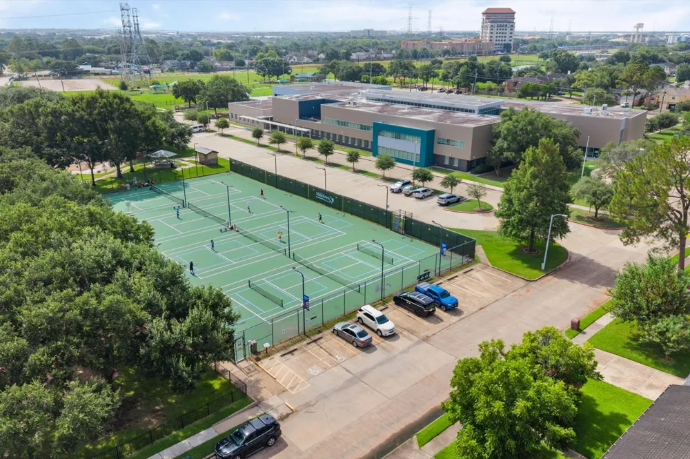 12235 Alston Drive Meadows Place, TX 77477
