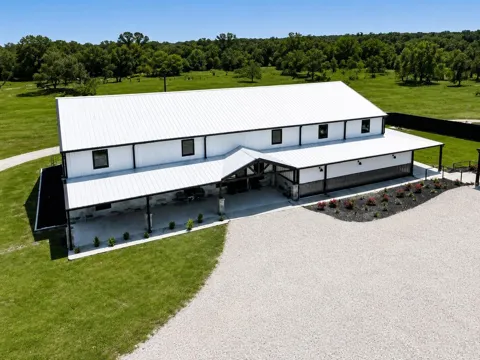 1235 Kelley Woods Lane