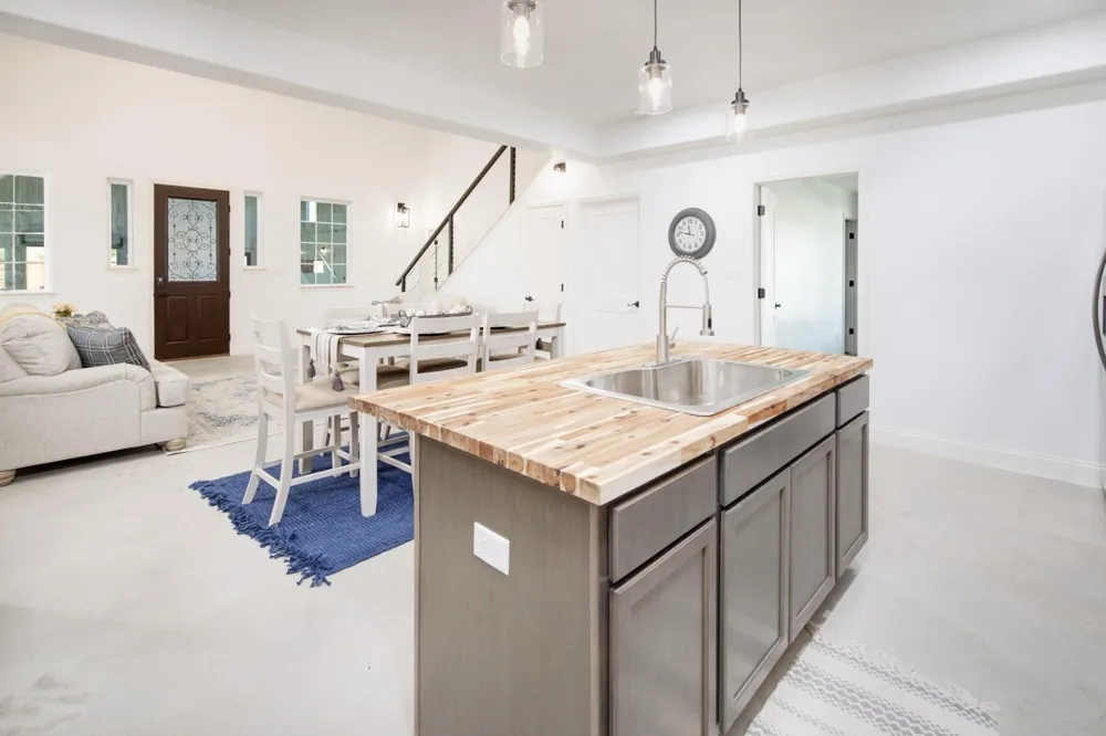 1235 Kelley Woods Lane Franklin, TX 77856