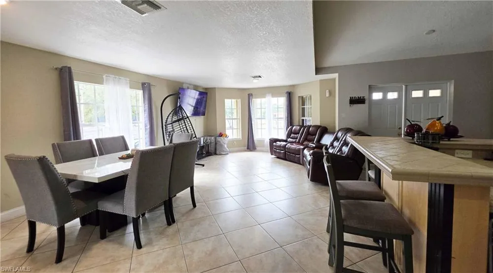 355 Lindero ST Montura Ranches, FL 33440