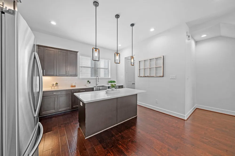 2228 Mcgowen Street Houston, TX 77004