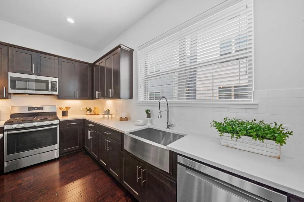 2228 Mcgowen Street Houston, TX 77004