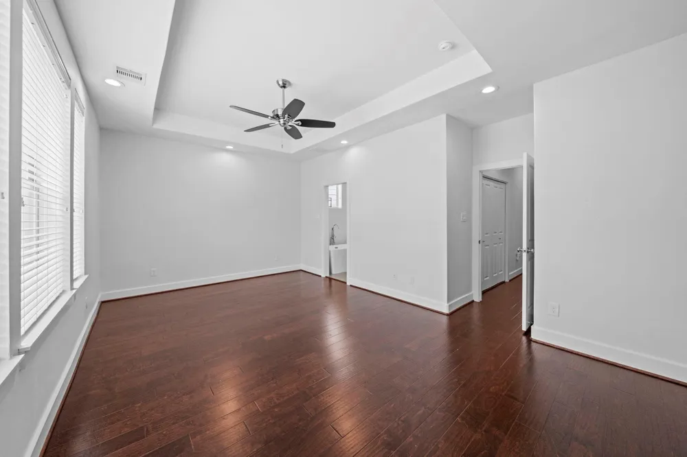 2228 Mcgowen Street Houston, TX 77004