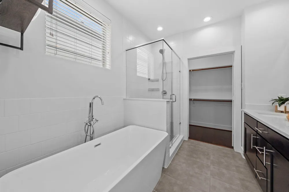 2228 Mcgowen Street Houston, TX 77004