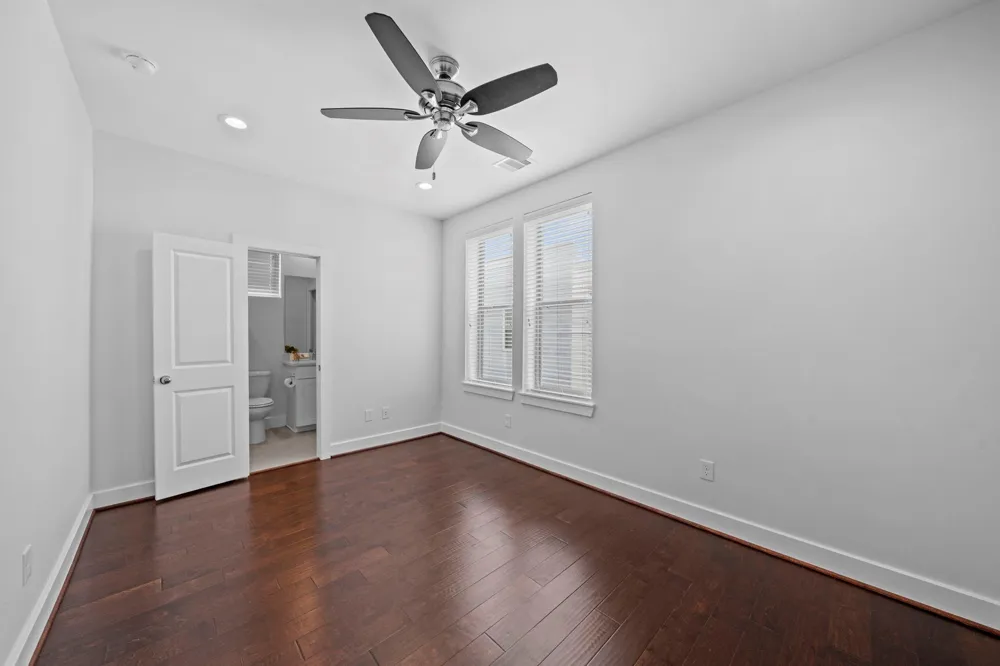 2228 Mcgowen Street Houston, TX 77004