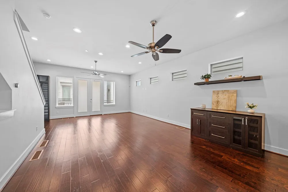 2228 Mcgowen Street Houston, TX 77004