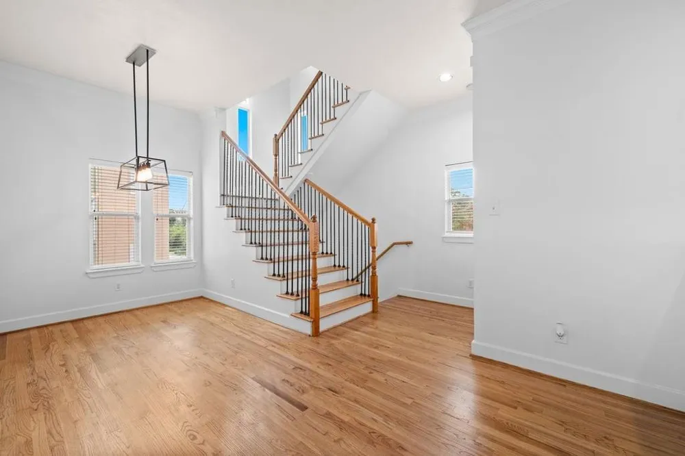 1128 W 26th Street Houston, TX 77008
