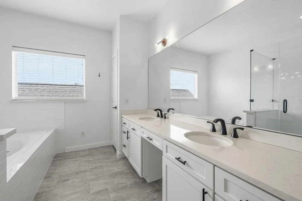 1128 W 26th Street Houston, TX 77008