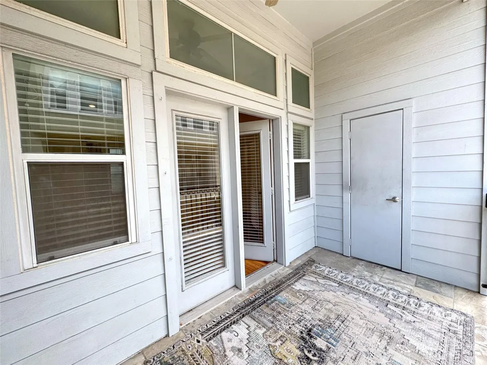 1128 W 26th Street Houston, TX 77008